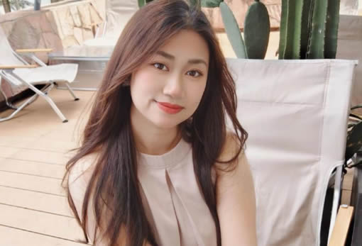 以下五个迹象，便是女人心有所移的明显信号